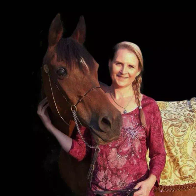 Mom and Yasmine black background (1)